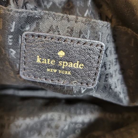 KATE SPADE Grey Street Mindy black pebbled leather tassel crossbody camera bag - Picture 5 of 10